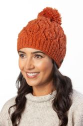 Leaf bobble hat - hand knitted - pure wool - fleece lining - apricot
