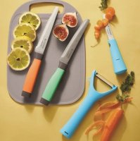 Viners Assure Colour Coded Knife, Peeler & Board Set