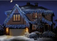 Premier Decorations Snowing IcicleBrights 960 LED with Clear Cable - Blue/White