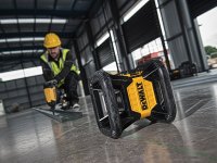 DeWalt DCE079D1G Green Rotary Laser Kit 18V 1 x 2.0Ah Li-ion