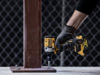 DeWalt DCF922P2T XR BL 1/2in Impact Wrench 18V 2 x 5.0Ah Li-ion