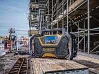 DeWalt DCR029 Compact Bluetooth Radio 240V & Li-ionBare Unit
