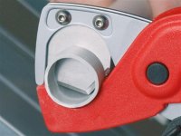 Knipex Plastic Conduit Pipe / Hose Cutter 25mm Diameter