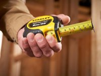 Stanley Tools CONTROL-LOCK? Pocket Tape 8m/25ft (Width 25mm)