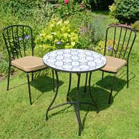 Summer Terrace Nassau Bistro Table With 2 Milan Chairs