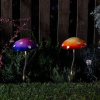 Flamboya GlowShrooms Stake - Assorted