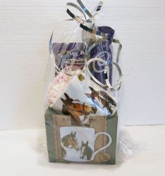 Cadbury's Hot Chocolate & Horse Mug Gift Set