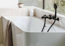 Roca Stonex Asymmetric Left Corner Bath with Integrated Panel