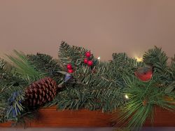 Christmas LED Robin Mixed Pine & Berry Garland 180cm - Artificial - Sage Decor