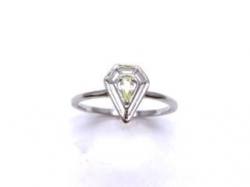 Silver Light Green CZ Kite Design Ring Q