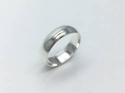 Silver D Shaped Wedding Ring 8mm Z plus 3