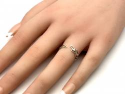 Silver Cut Out Leaves Adjustable Band Ring