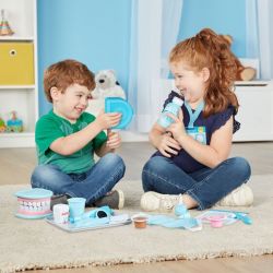 Melissa & Doug Super Smile Dentist Kit Play Set - 25 Piece
