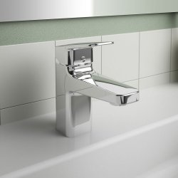 Ideal Standard Ceraplan Single Lever Basin Mixer with Pop-Up Waste