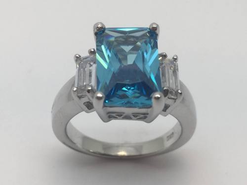 Silver Cz Blue Topaz  Ring 3 Cz Shoulders