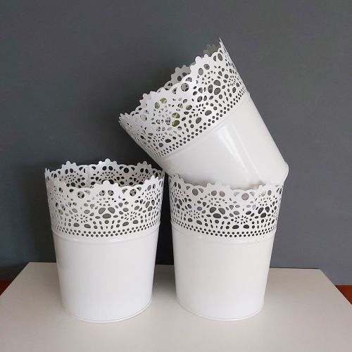 White Gloss Metal Floral Garden Planter Pot