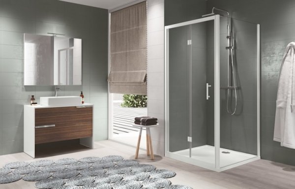 Novellini Zephyros S Bifold Shower Door