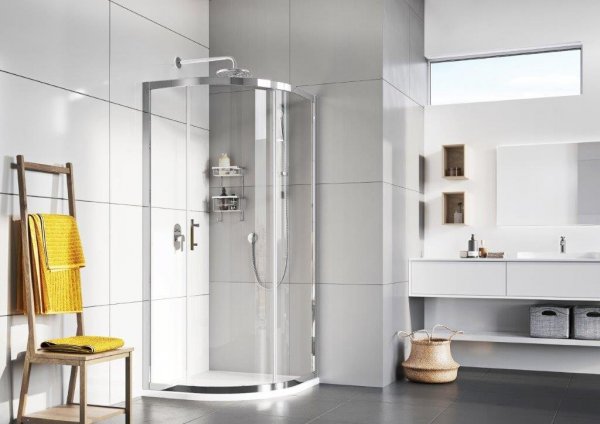 Roman Innov8 900 x 900mm Polished Chrome Curved Quadrant